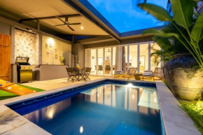Central 3bd Modern Villa with Private Pool & Play Area